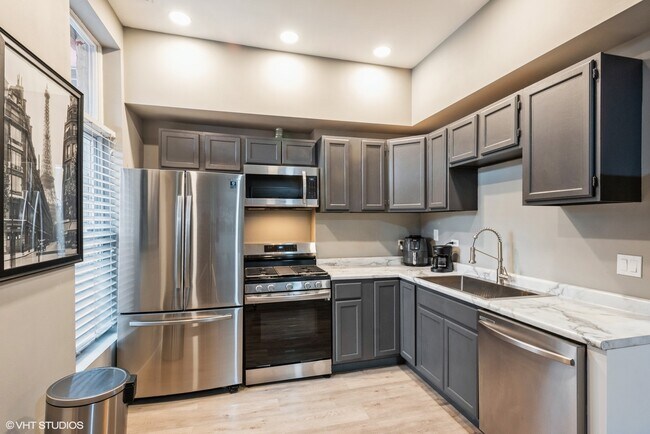 Foto del edificio - 2446 W Taylor St