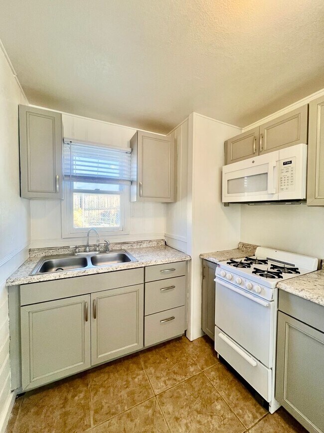 Building Photo - 66358 7th St