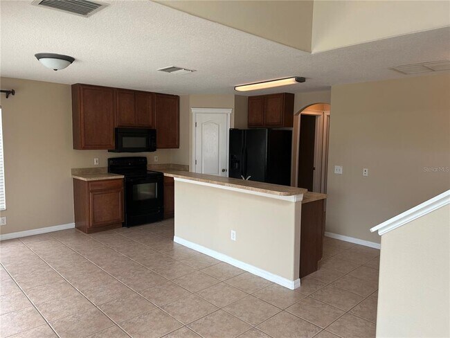 Foto del edificio - 5828 Wrenwater Dr
