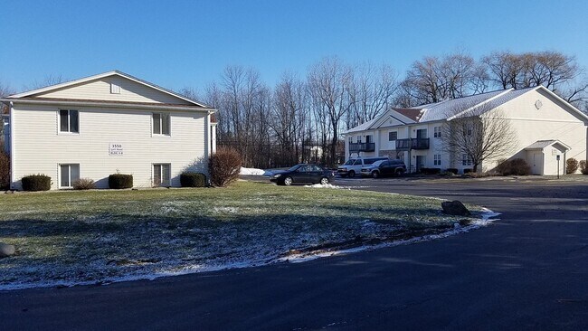 Foto del edificio - 8 Hickory Manor Dr