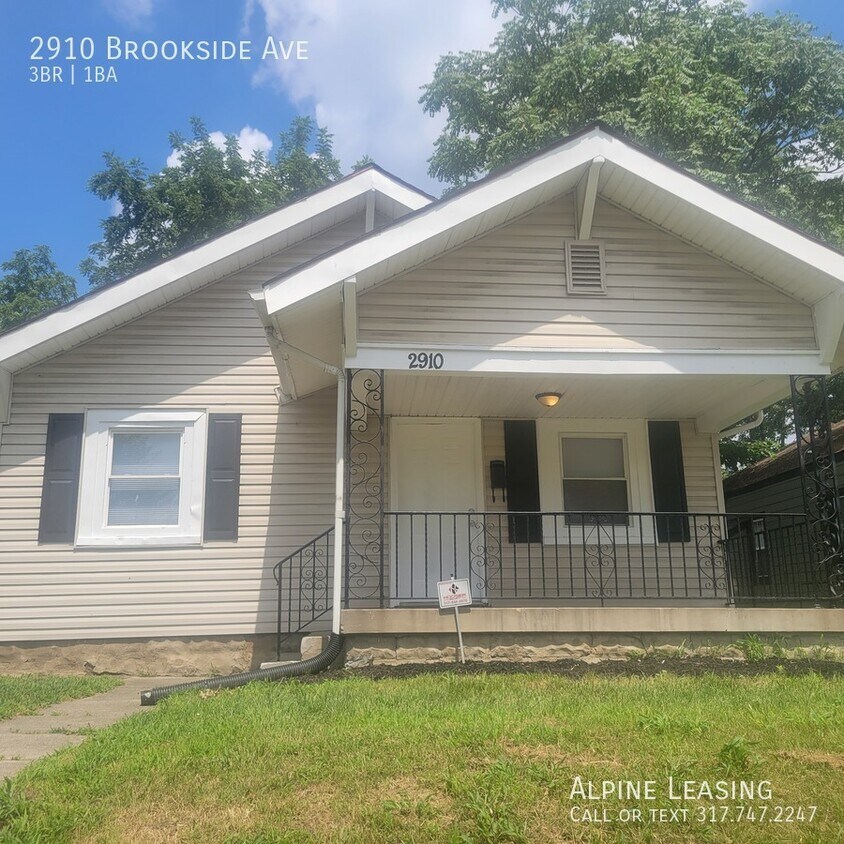 Primary Photo - 2910 E Brookside Ave