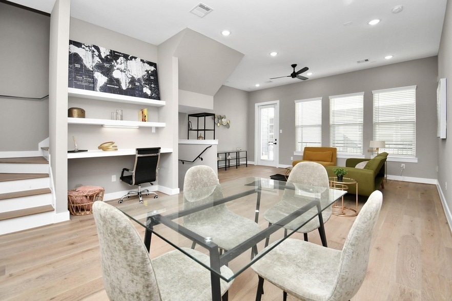 Photo - 316 Thornton Road Unit A