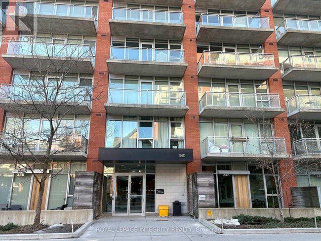 Building Photo - 340 McLeod St