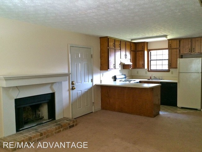 Foto del edificio - 5870 Sheldon Ct