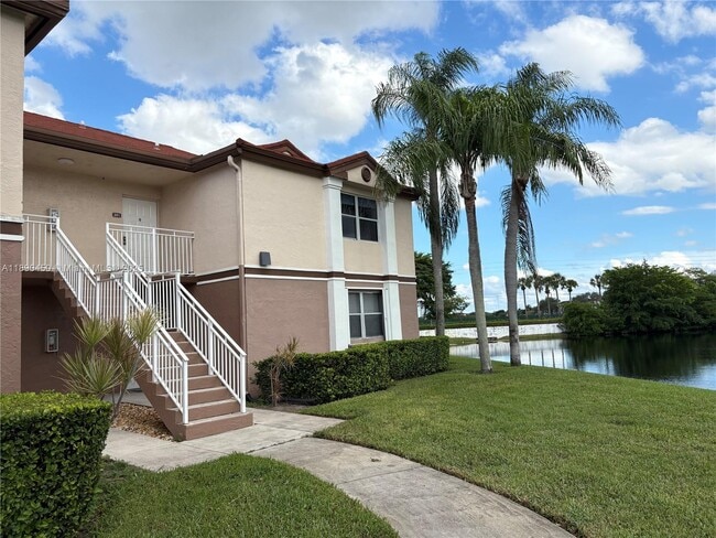 Building Photo - 11250 SW 13th St