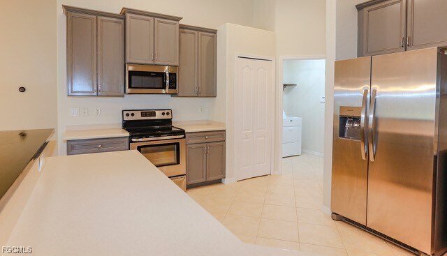 Building Photo - 2721 NW 21st Terrace