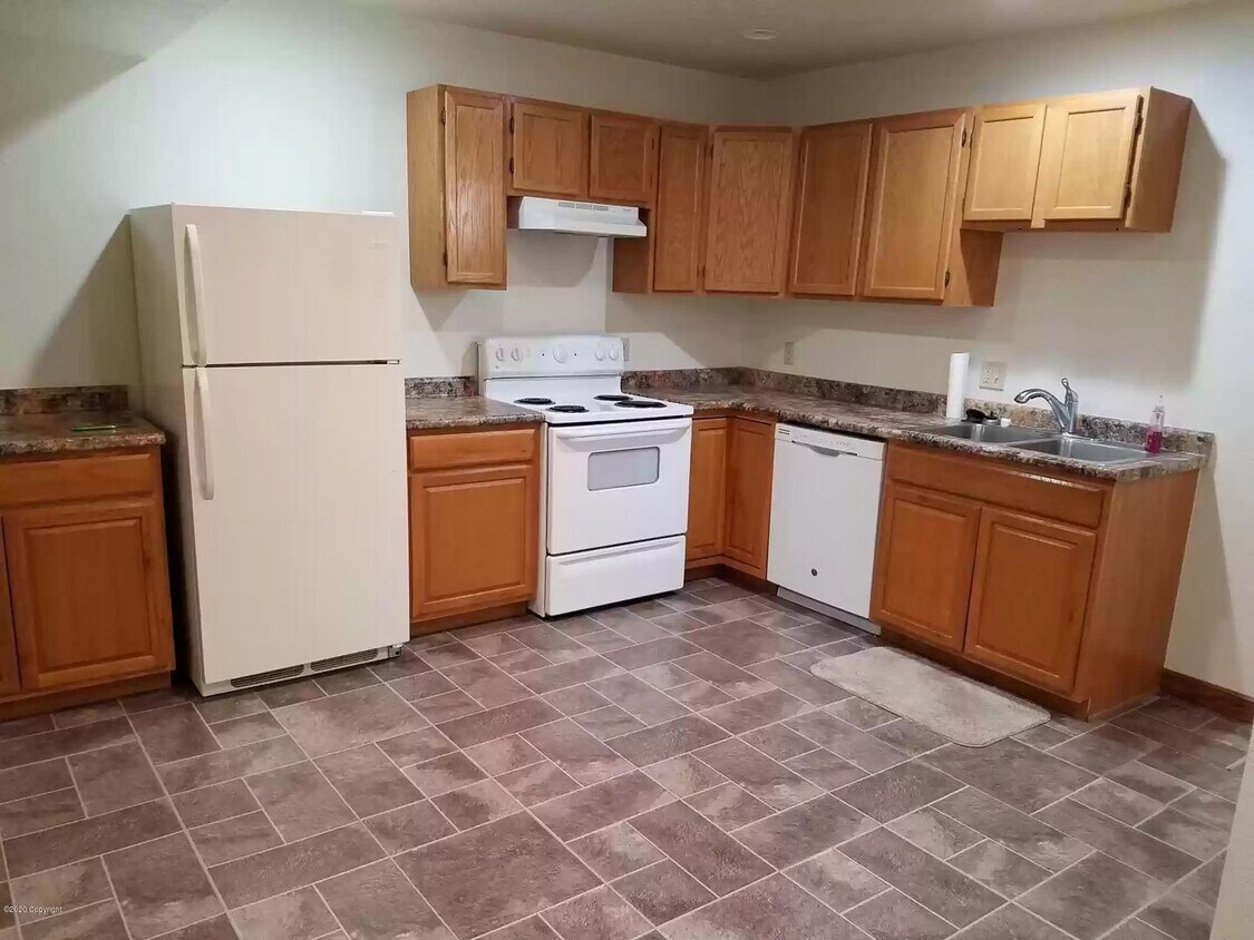 Foto principal - 701 W 4th St