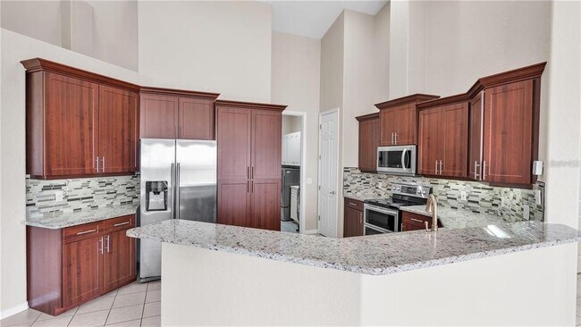 Building Photo - 2630 High Ridge Dr