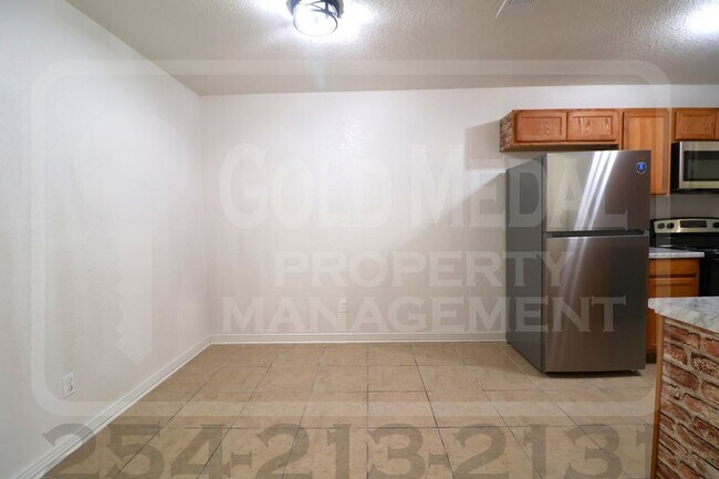 Foto del edificio - 2802 Alma Dr
