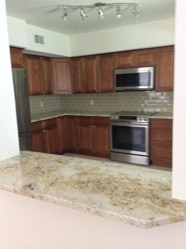 Foto del edificio - 1815 Middle River Dr