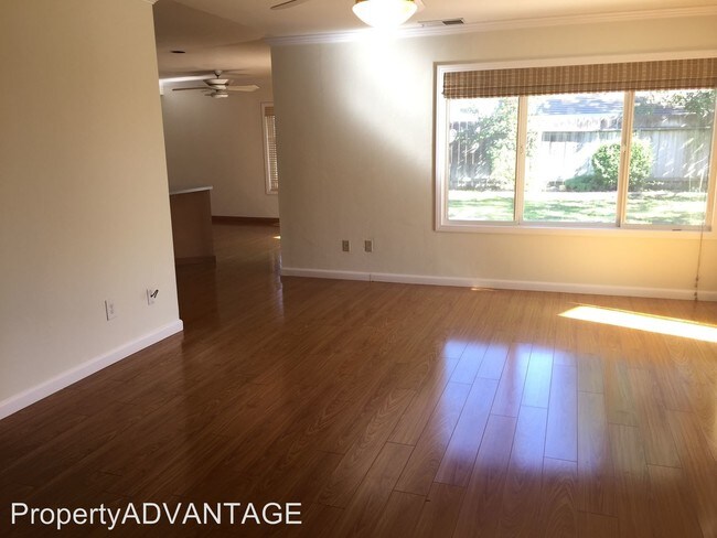 Building Photo - 5 br, 3 bath House - 13244 Cooperage Court