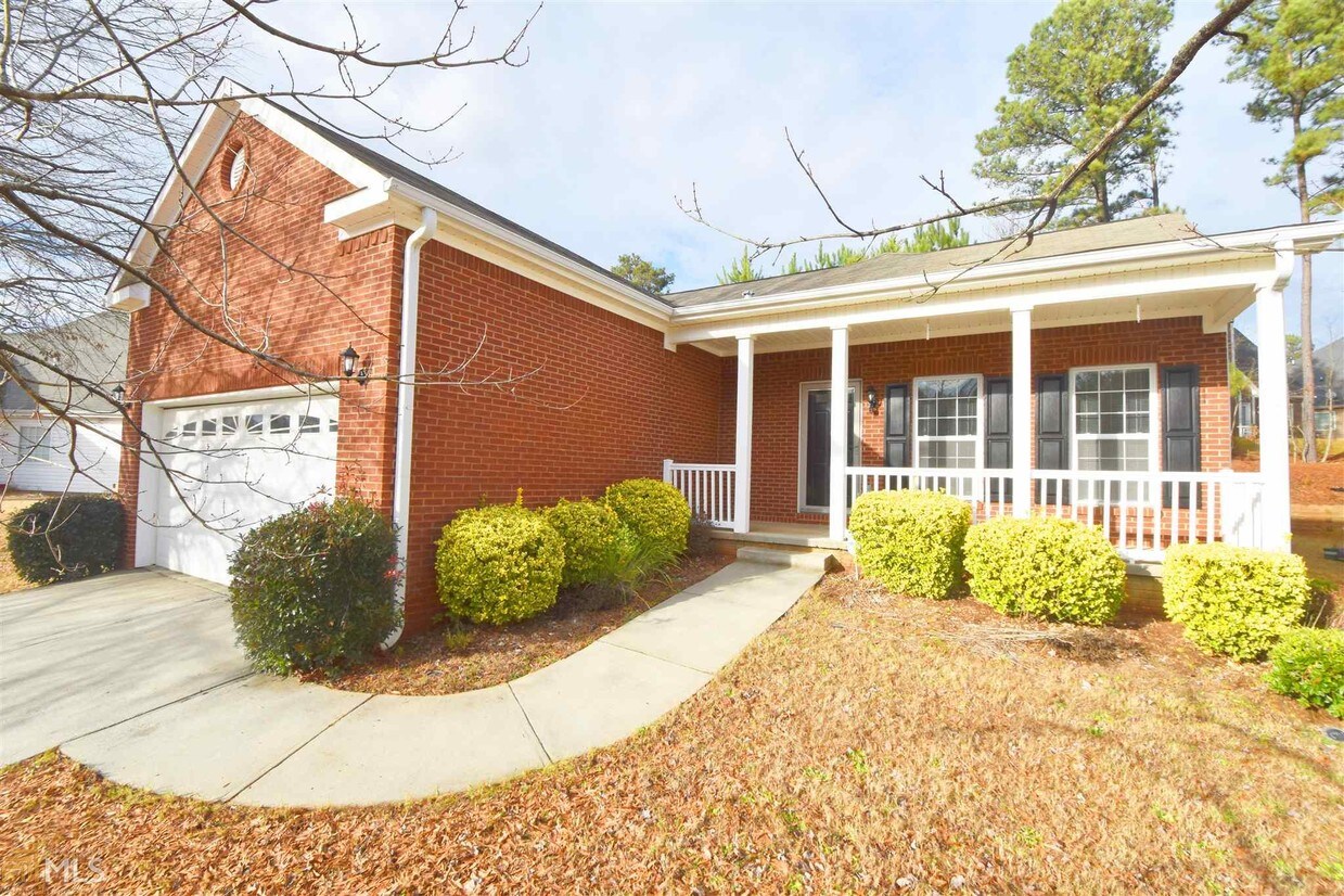 Primary Photo - 211 Turnbridge Cir