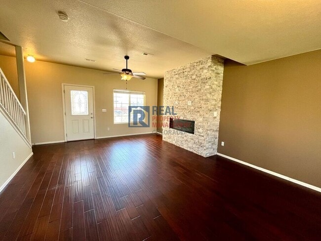 Foto del edificio - 10276 Deer Meadow Cir