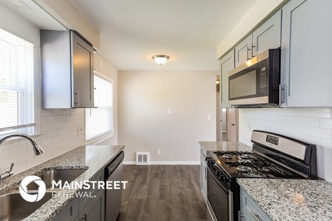 Foto del edificio - 339 E 308th St