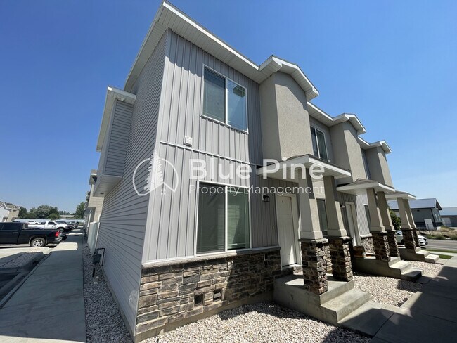 Foto del edificio - 710 S Saturn Ave
