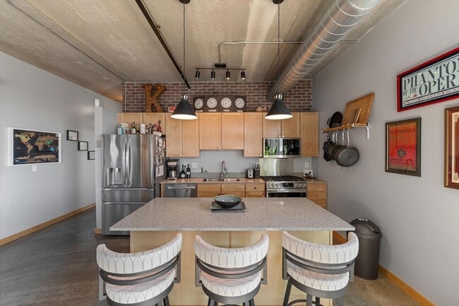 Foto del edificio - 710 N 4th St