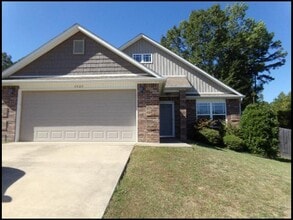 Building Photo - 5505 Bridgeport Ln