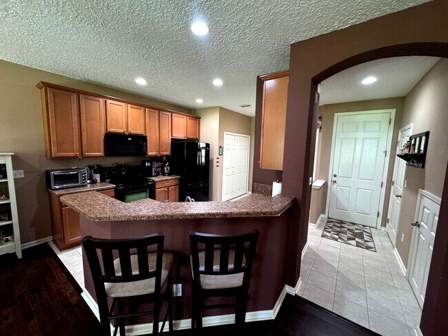 Building Photo - 3685 Creswick Cir