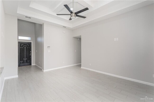 Foto del edificio - 13 Ginger Ave