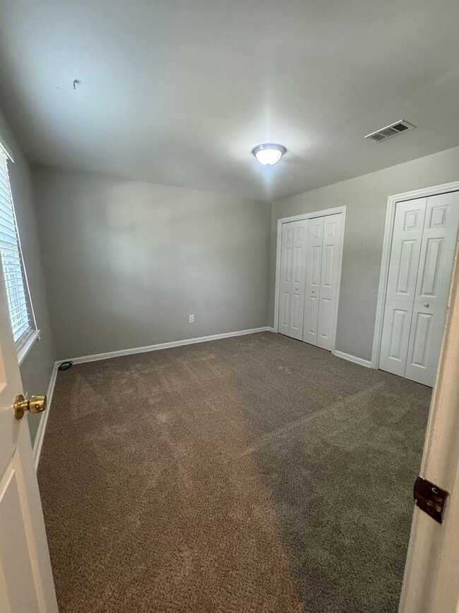 Building Photo - Cul-de-Sac Gem in Evans with New Carpet, Fresh Paint & Spacious Yard