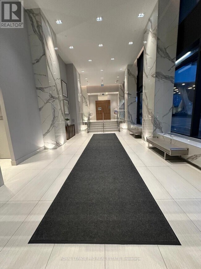 Photo du bâtiment - 20 Shore Breeze Dr