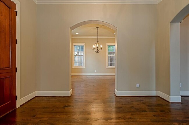 Foto del edificio - 3918 W 6th St