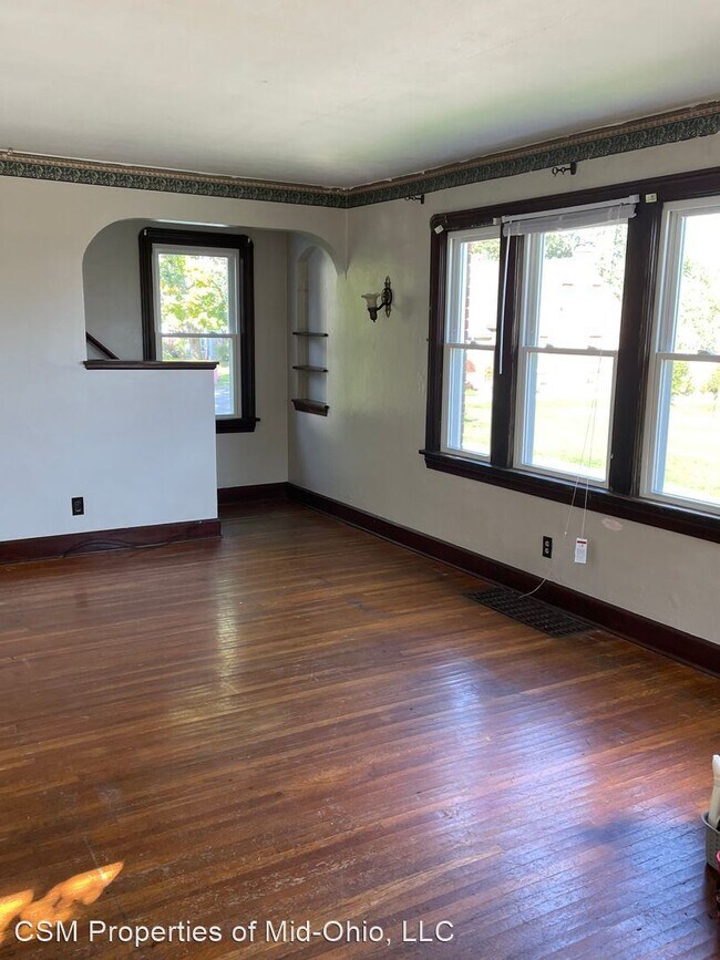 Foto del edificio - 2 br, 1 bath House - 368 Sturges ave.