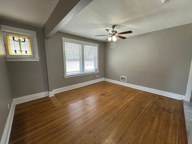 Foto del edificio - 3959 Potomac St