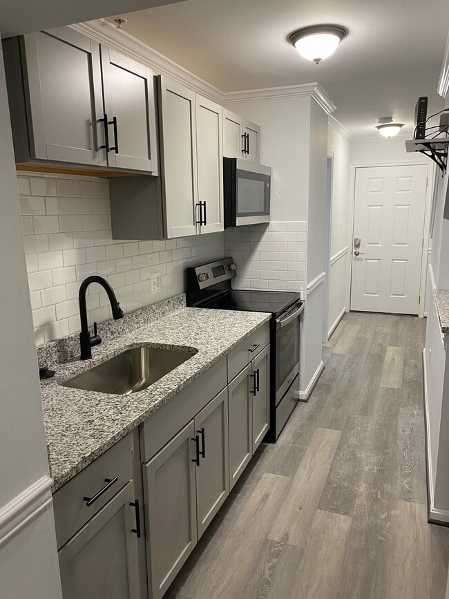 Photo - 306 N Fremont Ave Townhome