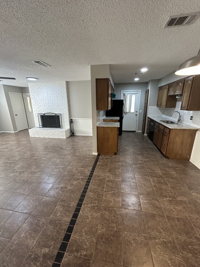 Living/Dining/Kitchen - 1104 Magnolia St