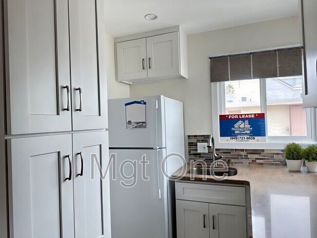 Foto del edificio - 3908 River Ave