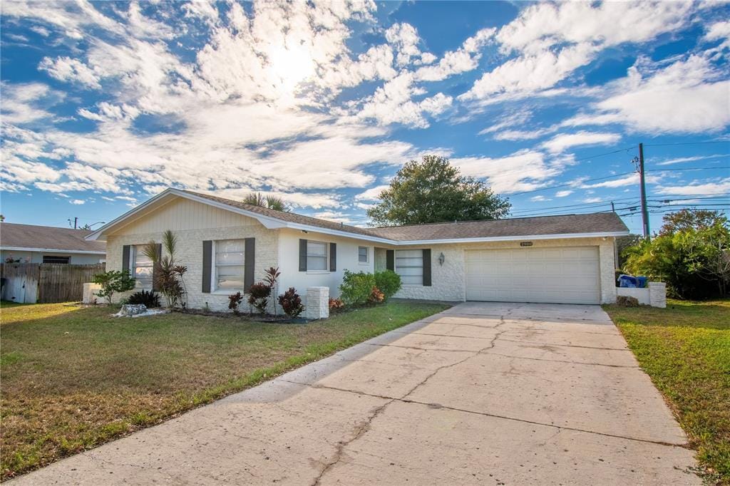 Foto principal - 2980 Leisure Ct
