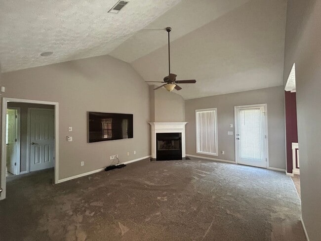 Building Photo - 4031 Somerset Ct