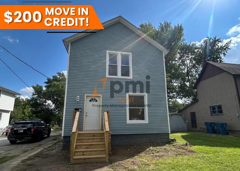 Foto principal - 287 1/2 Washington Street