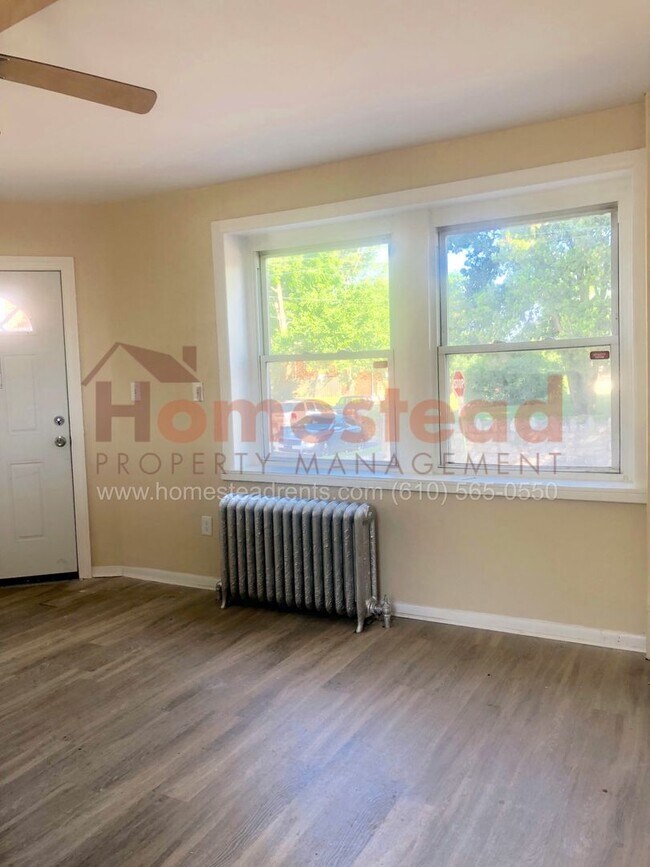 Foto del edificio - 317 Felton Ave