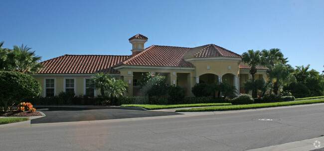 Building Photo - Laguna at Riviera Dunes