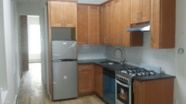 Building Photo - 9 Bradford St