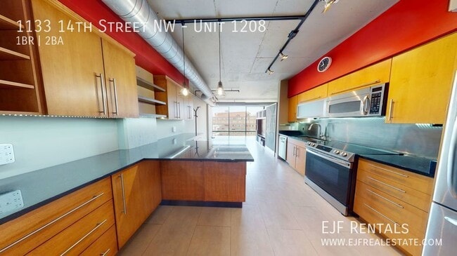 Building Photo - 1133 14th St NW