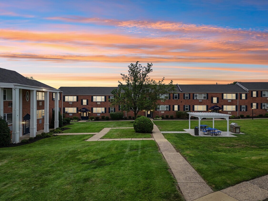 Foto principal - Mt. Vernon Apartments