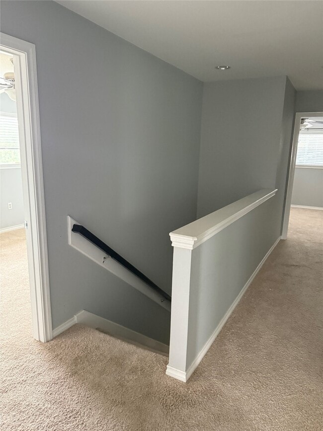 Building Photo - 9634 Rockhurst Dr