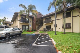 Building Photo - 7915 SW 86th St