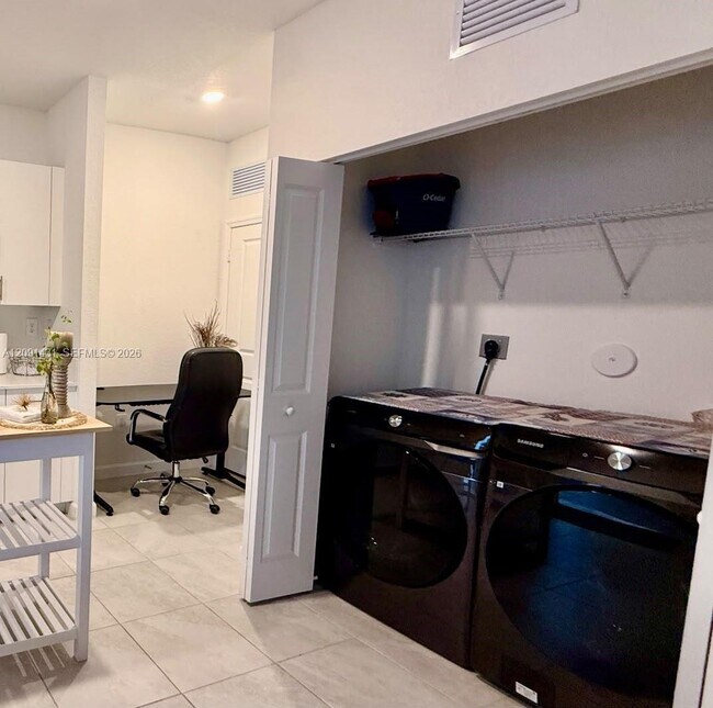 Foto del edificio - 22751 SW 131st Ave