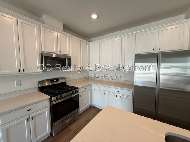 Foto del edificio - 249 Kingsport Dr