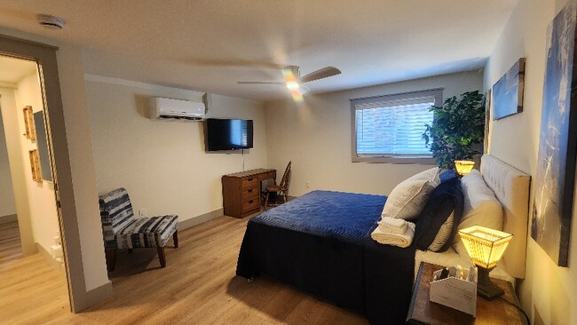 Foto del edificio - 1704 S Forest Dr