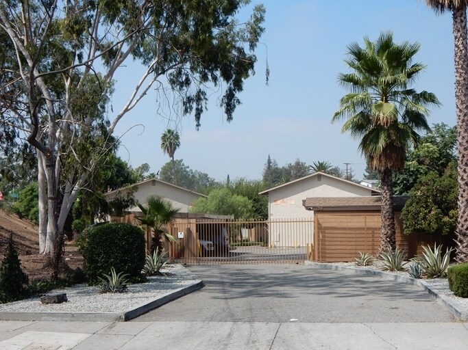 Primary Photo - 159 S Sunol Dr