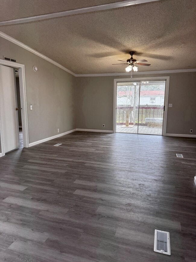 Building Photo - 8117 Durango Ave