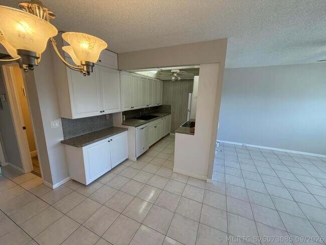 Building Photo - 4089 Wolverton E