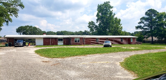 Building Photo - 2301 W James Lee Blvd