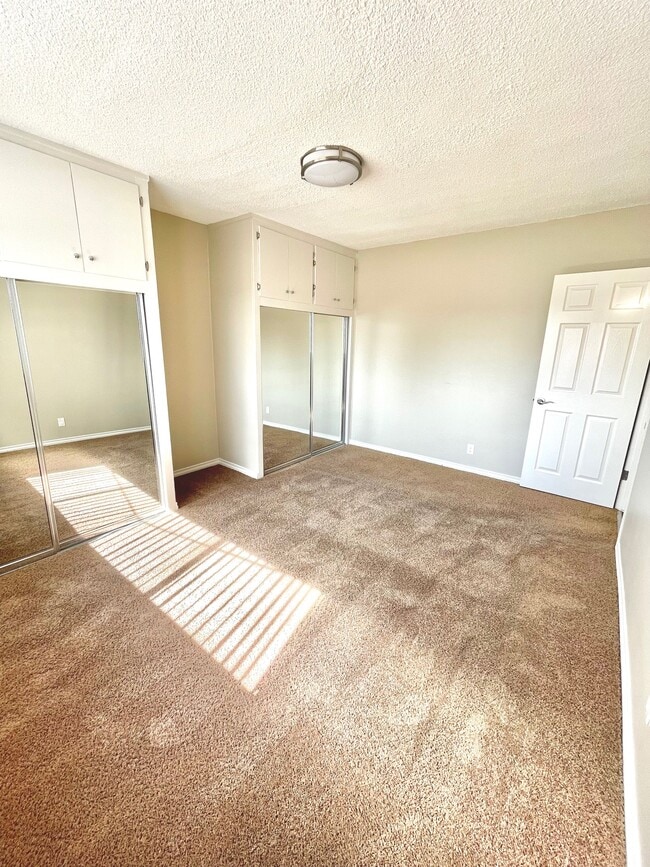 Ejemplo de dormitorio 2x1 - Le Chateau Apartments