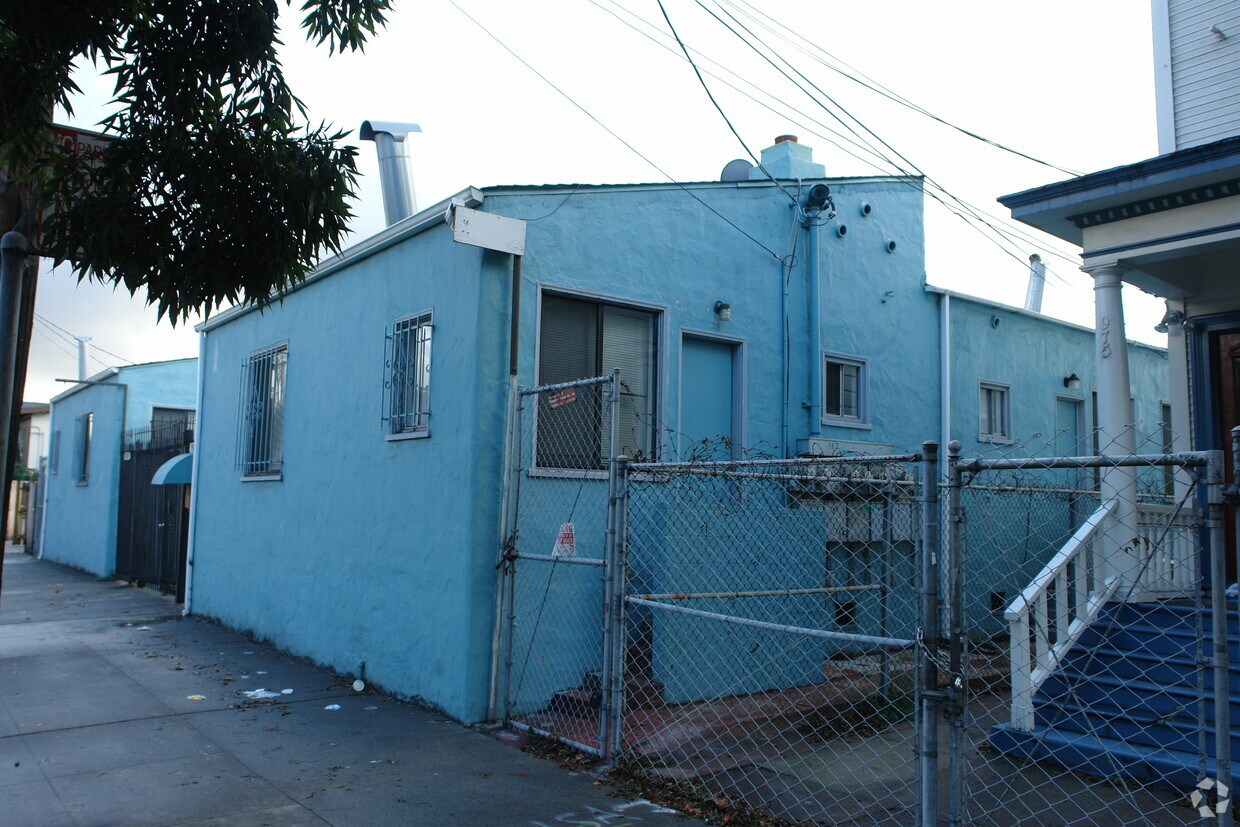 Foto del edificio - 965-967 35th St